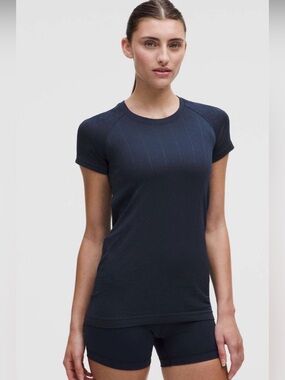 Lululemon Swiftly Pointelle Short-Sleeve Shirt XS